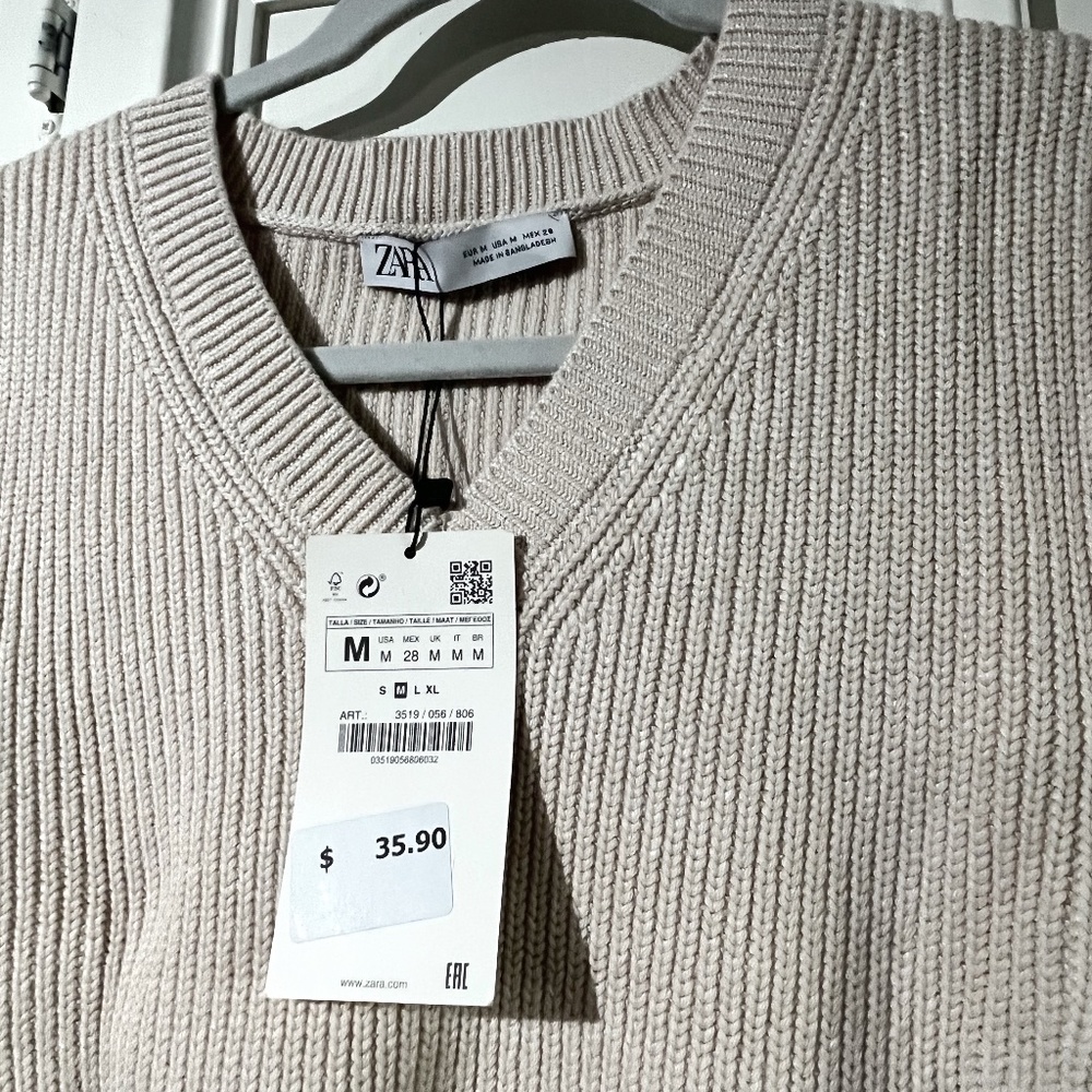 Knitted Vest